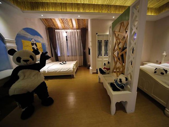 panda hotel 4